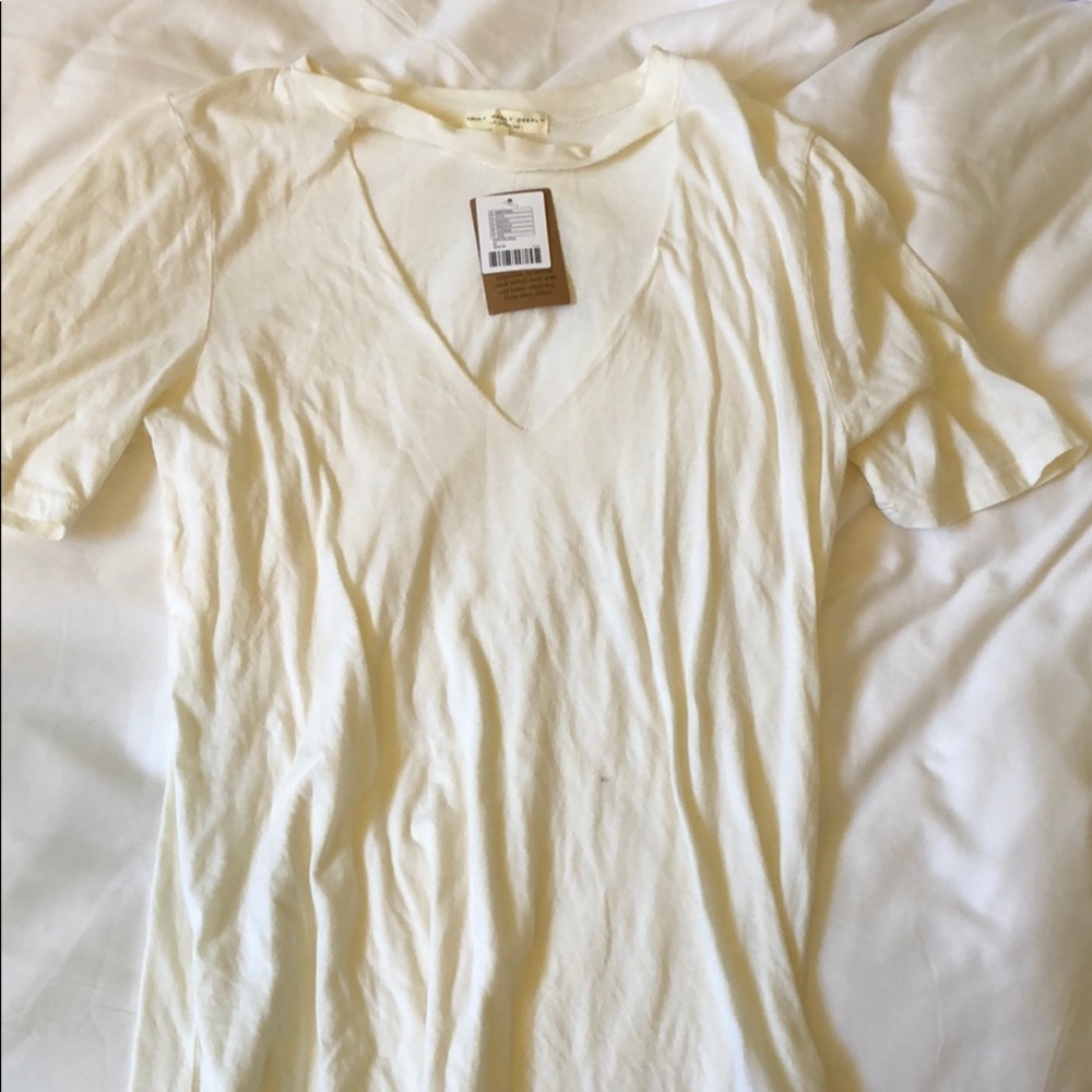 NWT Urban Outfitters Truly Madly Deeply V-neck